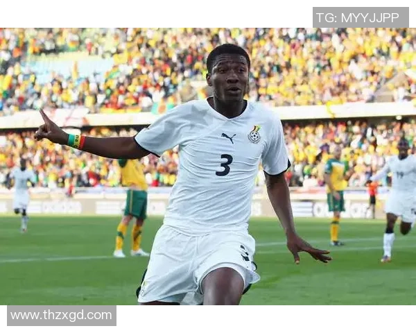 大鼻子足球明星的传奇人生与国际赛场的辉煌成就揭秘